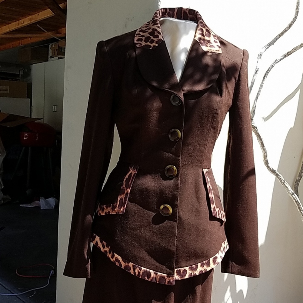 Alberto Makali 2 piece jacket and skirt VINTAGE